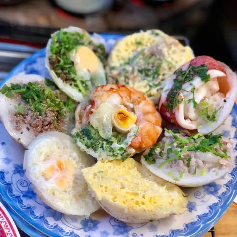 Tạp chí Du lịch Wanderlust Tips | Bánh căn Ninh Thuận đậm đà nét thôn quê 