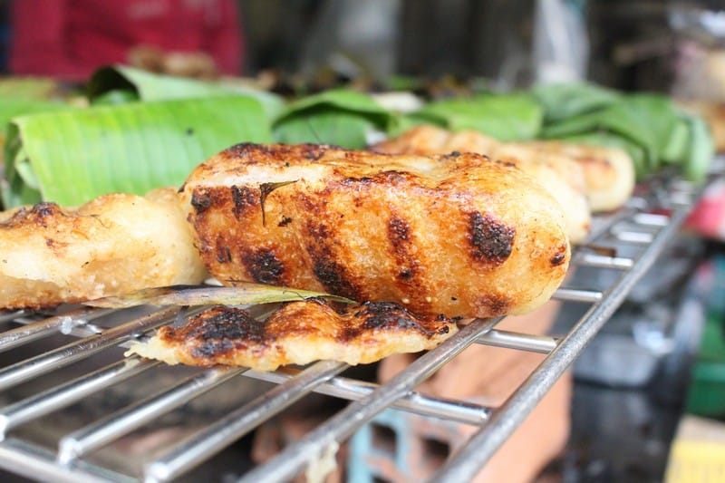 Tạp chí Du lịch Wanderlust Tips | Chuối nếp nướng: Món ăn dân dã cho ngày giá lạnh