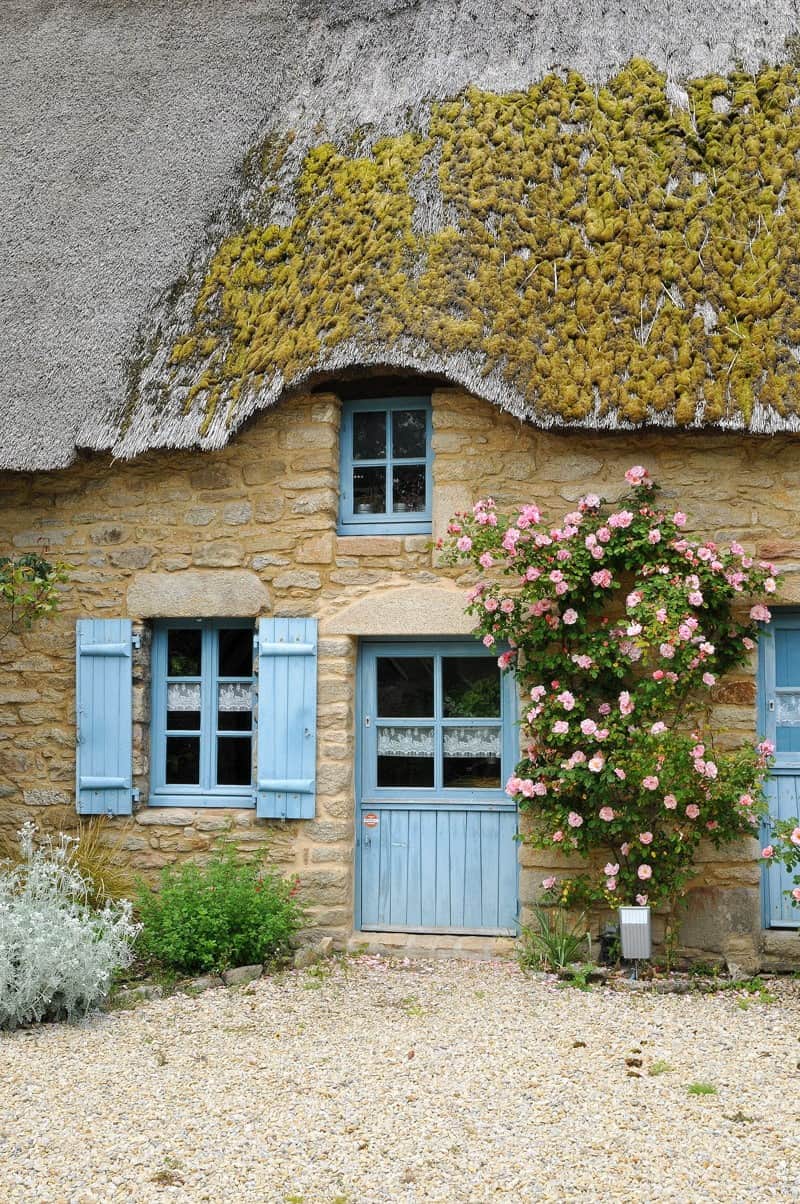 Dạo quanh những ngôi làng xinh đẹp của nước Pháp 7 Tạp chí Du lịch Wanderlust Tips Dạo quanh những ngôi làng xinh đẹp của nước Pháp