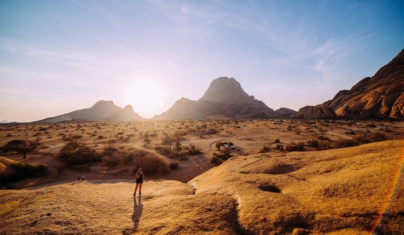 Tạp chí Du lịch Wanderlust Tips | Đi tìm vẻ đẹp hoang dã trong lòng Namibia 