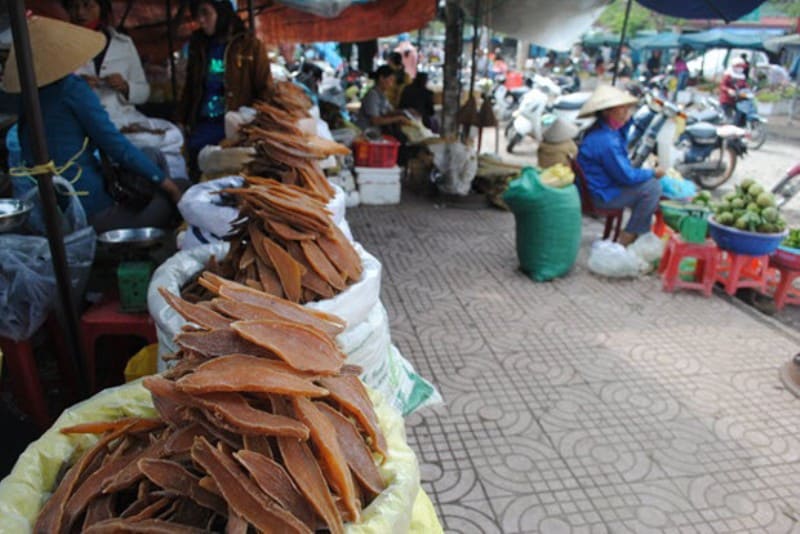 Tạp chí Du lịch Wanderlust Tips | Khoai deo: Đặc sản dân dã, thấm đượm tình quê Quảng Bình