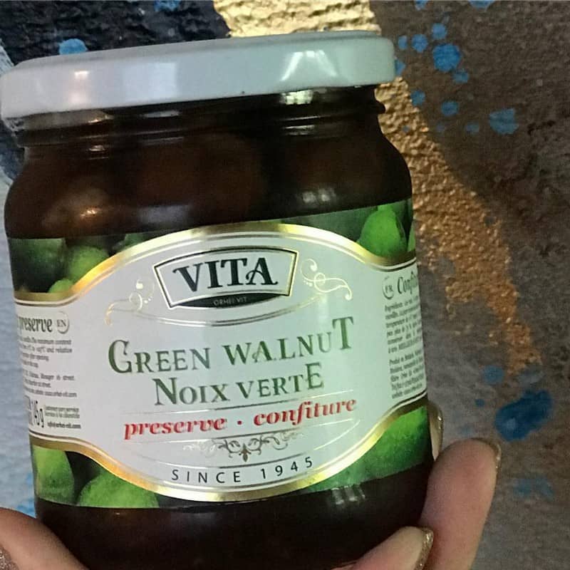 Tạp chí Du lịch Wanderlust Tips Những món quà mang đậm sắc màu Romania