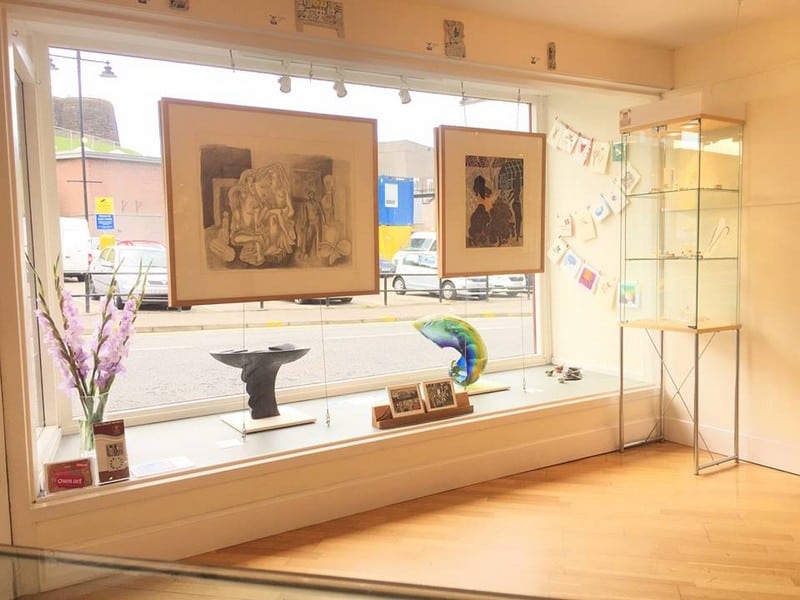 Tạp chí Du lịch Wanderlust Tips Khám phá những địa điểm mua sắm ở Inverness, Scotland