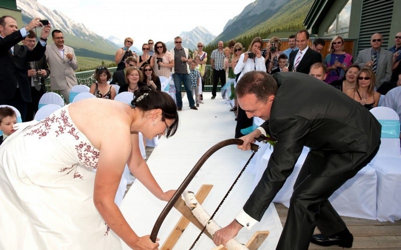 Lạ kỳ những phong tục cưới "chẳng giống ai" trên thế giới 6 Tạp chí Du lịch Wanderlust Tips | Lạ kỳ những phong tục cưới "chẳng giống ai" trên thế giới