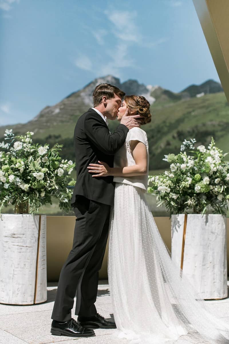 Lạ kỳ những phong tục cưới "chẳng giống ai" trên thế giới 9 Tạp chí Du lịch Wanderlust Tips | Lạ kỳ những phong tục cưới "chẳng giống ai" trên thế giới