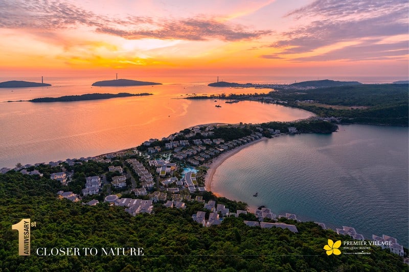 Tạp chí Du lịch Wanderlust Tips Premier Village Phu Quoc Resort kỷ niệm 1 năm khai trương với nhiều ưu đãi hấp dẫn