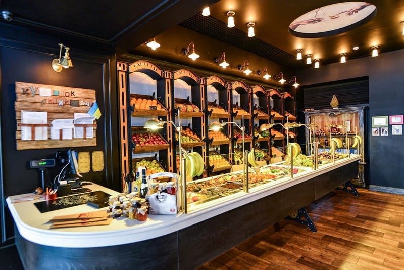 Rambutan Fruit Studio: Cửa hàng trái cây độc đáo ở Ukraina 7 Tạp chí Du lịch Wanderlust Tips Rambutan Fruit Studio: Không chỉ là trái cây