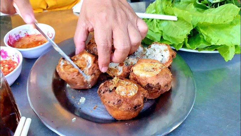 Bánh cóng Sóc Trăng: Món ăn lạ mang hương vị "gây nghiện" 9 Tạp chí Du lịch Wanderlust Tips | Bánh cóng Sóc Trăng: Món ăn lạ mang hương vị "gây nghiện"