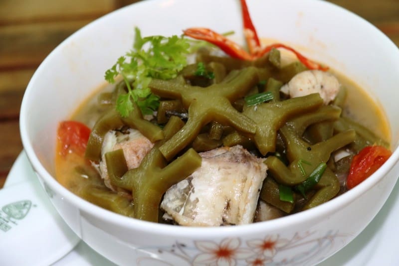 Tạp chí Du lịch Wanderlust Tips | Canh xương rồng: Món ngon lạ kỳ ở Bình Định nắng gió