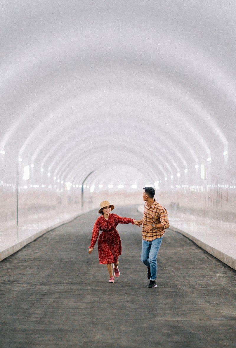 Những khuôn hình đẹp như tranh của cặp đôi 9X ở thủy điện Yaly 6 Tạp chí Du lịch Wanderlust Tips | Những khuôn hình đẹp như tranh của cặp đôi 9X ở thủy điện Yaly