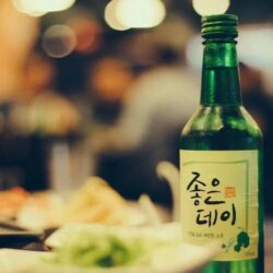 Tạp chí Du lịch Wanderlust Tips | Đến Hàn Quốc uống rượu Soju một lần, say mến cả đời