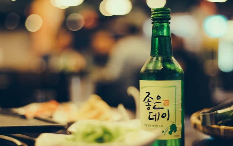 Tạp chí Du lịch Wanderlust Tips | Đến Hàn Quốc uống rượu Soju một lần, say mến cả đời