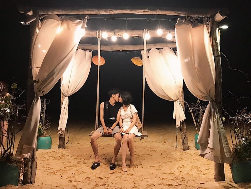 Tạp chí Du lịch Wanderlust Tips | Khám phá Kỳ Co: Dịu dàng bên biển xanh nắng vàng