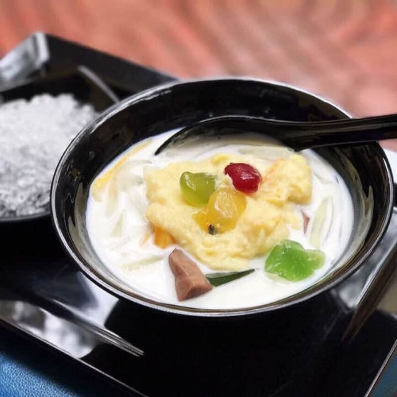 Giải nhiệt mùa hè với những quán chè ngon quanh Hà Nội 9 Tạp chí Du lịch Wanderlust Tips | Giải nhiệt mùa hè với những quán chè ngon quanh Hà Nội