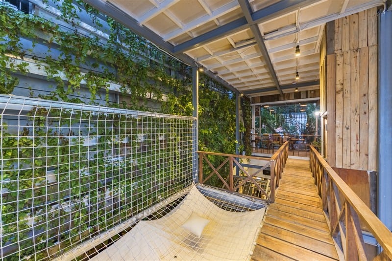 Giải nhiệt mùa hè với quán cà phê rừng nhiệt đới ở Nha Trang 7 Tạp chí Du lịch Wanderlust Tips Giải nhiệt mùa hè với quán cà phê rừng nhiệt đới ở Nha Trang