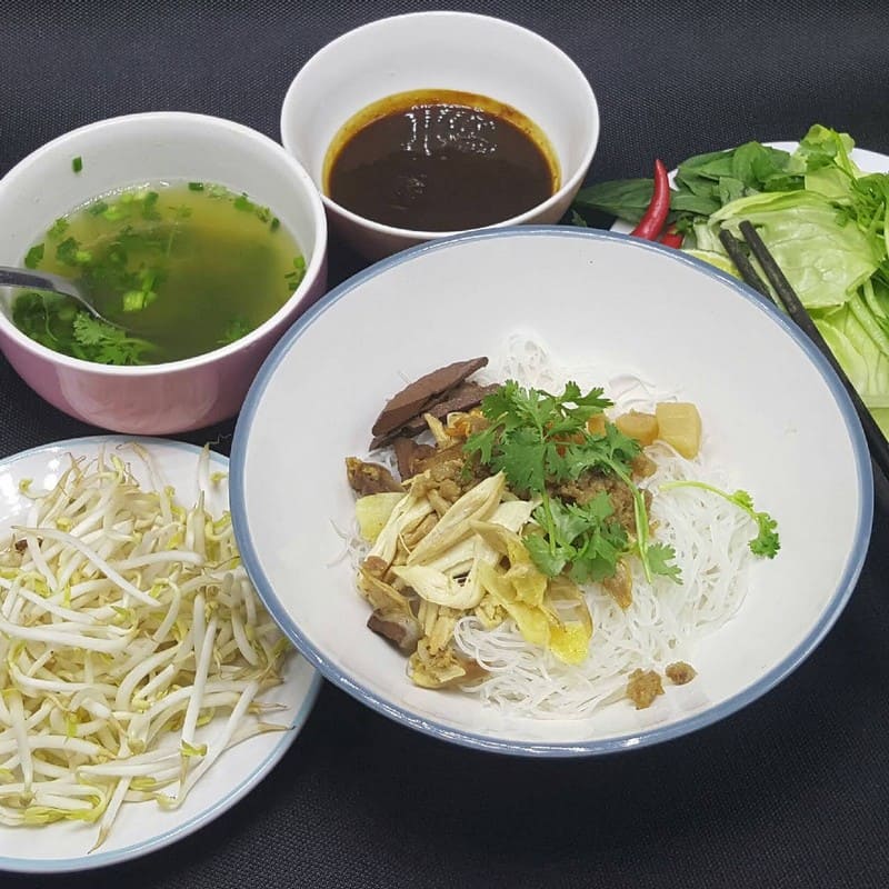 Ngây ngất hương vị phở khô trong ẩm thực Gia Lai 11 Tạp chí Du lịch Wanderlust Tips | Ngây ngất hương vị phở khô trong ẩm thực Gia Lai