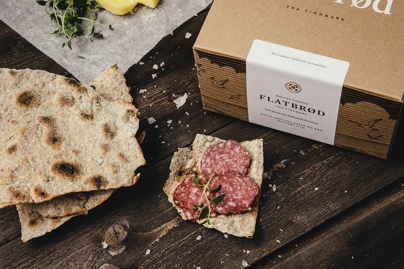 Tạp chí Du lịch Wanderlust Tips Thưởng thức món bánh mì dẹt Flatbrød truyền thống của Na Uy