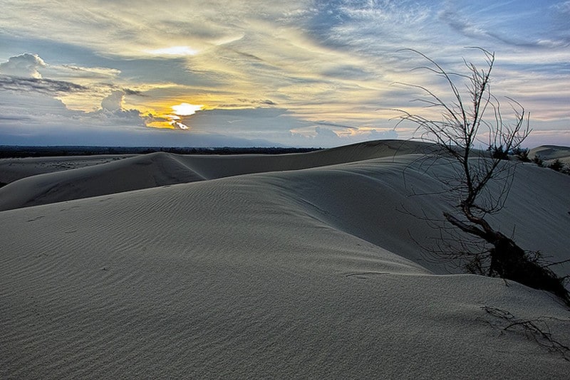 Khám phá những đồi cát đẹp mê hồn tại Việt Nam 18 Tạp chí Du lịch Wanderlust Tips | Khám phá những đồi cát đẹp mê hồn tại Việt Nam