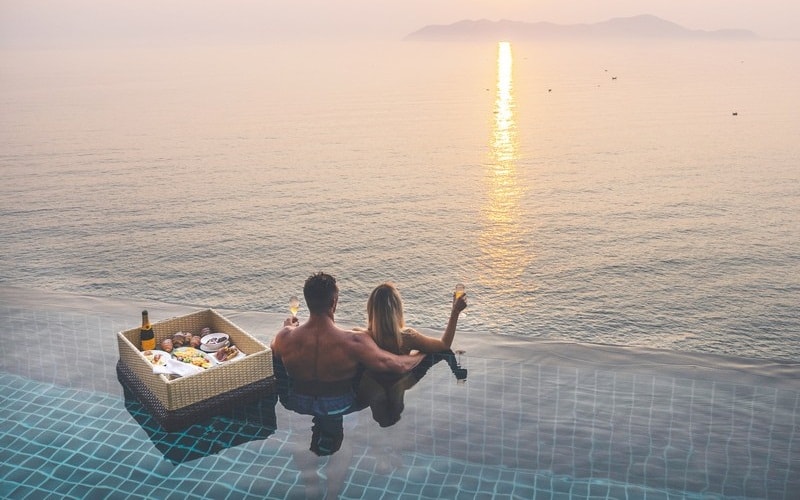 Sành điệu với bữa sáng dưới nước tại Banyan Tree Lăng Cô