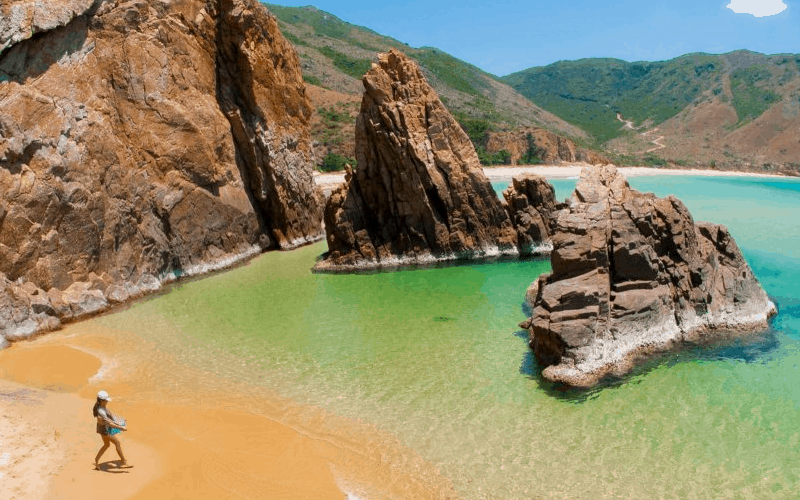 Ngất ngây 5 bãi biển hoang sơ hấp dẫn nhất Việt Nam