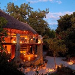 Tạp chí Du lịch Wanderlust Tips Nkwichi Lodge: Viên ngọc quý giữa lòng châu Phi