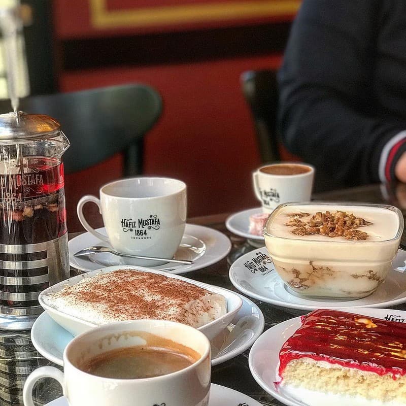 Độc đáo món bánh tráng miệng làm từ thịt gà ở Thổ Nhĩ Kỳ 10 Tạp chí Du lịch Wanderlust Tips Độc đáo món bánh tráng miệng làm từ thịt gà ở Thổ Nhĩ Kỳ