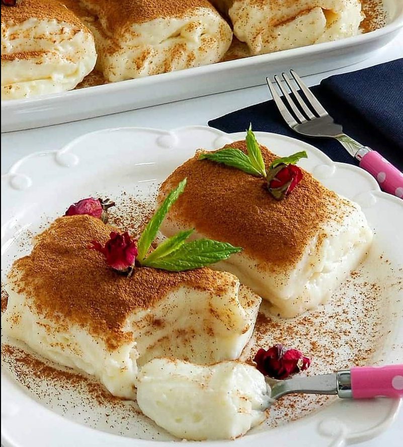 Độc đáo món bánh tráng miệng làm từ thịt gà ở Thổ Nhĩ Kỳ 9 Tạp chí Du lịch Wanderlust Tips Tavuk Göğsü: Độc đáo món bánh tráng miệng làm từ thịt gà ở Thổ Nhĩ Kỳ