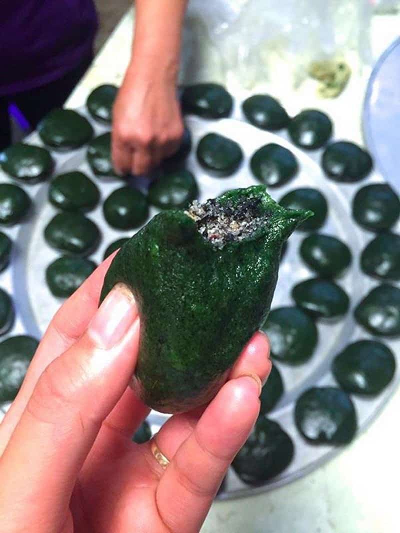 Tạp chí Du lịch Wanderlust Tips | Du lịch Lạng Sơn nếm bánh lá ngải thơm ngon khó cưỡng