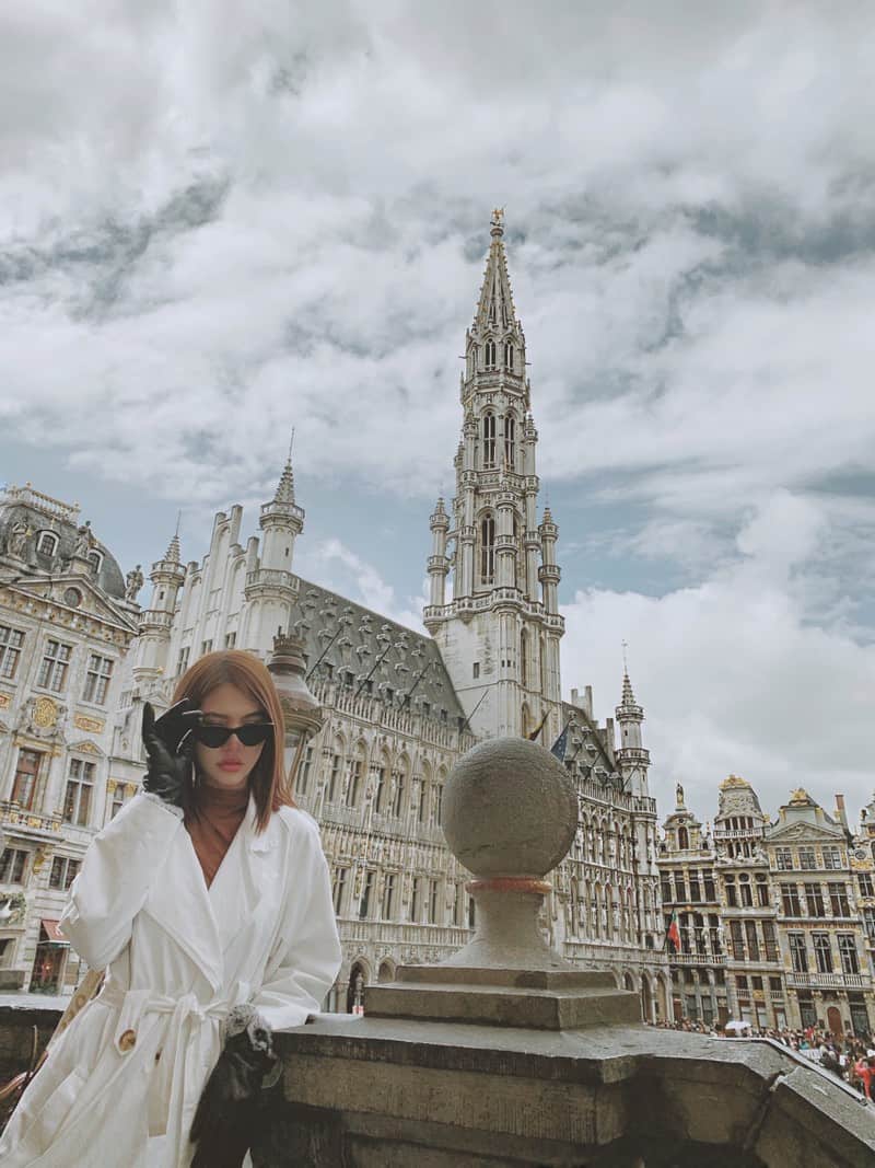 Tạp chí Du lịch Wanderlust Tips | Hoa hậu Jolie Nguyễn đẹp "hút hồn" khi vi vu trời Âu