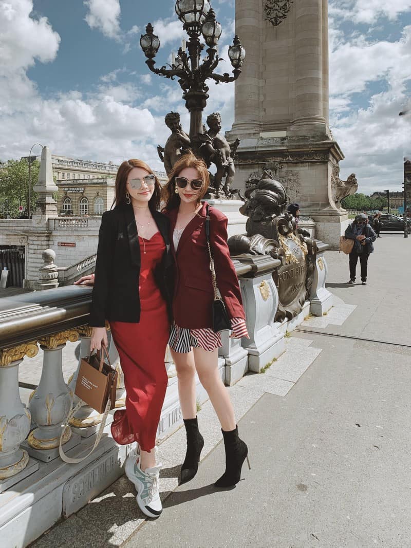 Tạp chí Du lịch Wanderlust Tips | Hoa hậu Jolie Nguyễn đẹp "hút hồn" khi vi vu trời Âu