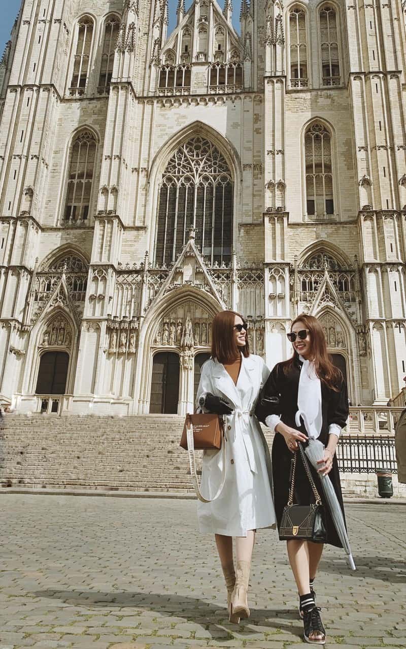 Tạp chí Du lịch Wanderlust Tips | Hoa hậu Jolie Nguyễn đẹp "hút hồn" khi vi vu trời Âu