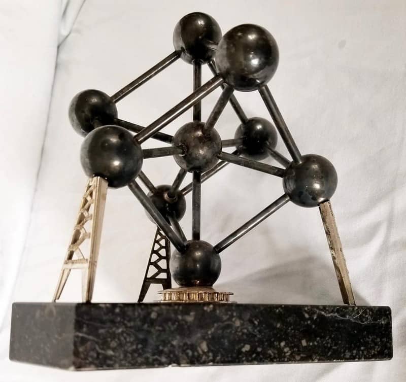 Khám phá bảo tàng độc đáo có cấu trúc phân tử hóa học tại Bỉ 12 Tạp chí Du lịch Wanderlust Tips Khám phá bảo tàng Atomium độc đáo có cấu trúc phân tử hóa học tại Bỉ