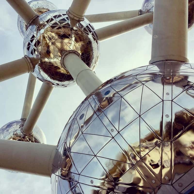 Khám phá bảo tàng độc đáo có cấu trúc phân tử hóa học tại Bỉ 7 Tạp chí Du lịch Wanderlust Tips Khám phá bảo tàng Atomium độc đáo có cấu trúc phân tử hóa học tại Bỉ