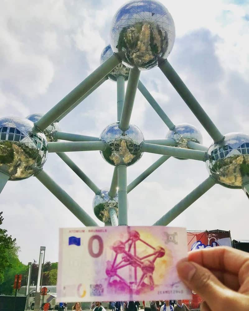 Khám phá bảo tàng độc đáo có cấu trúc phân tử hóa học tại Bỉ 11 Tạp chí Du lịch Wanderlust Tips Khám phá bảo tàng Atomium độc đáo có cấu trúc phân tử hóa học tại Bỉ