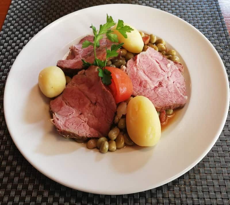 Tạp chí Du lịch Wanderlust Tips | Khám phá những món ăn nổi danh "quốc gia tí hon" Luxembourg