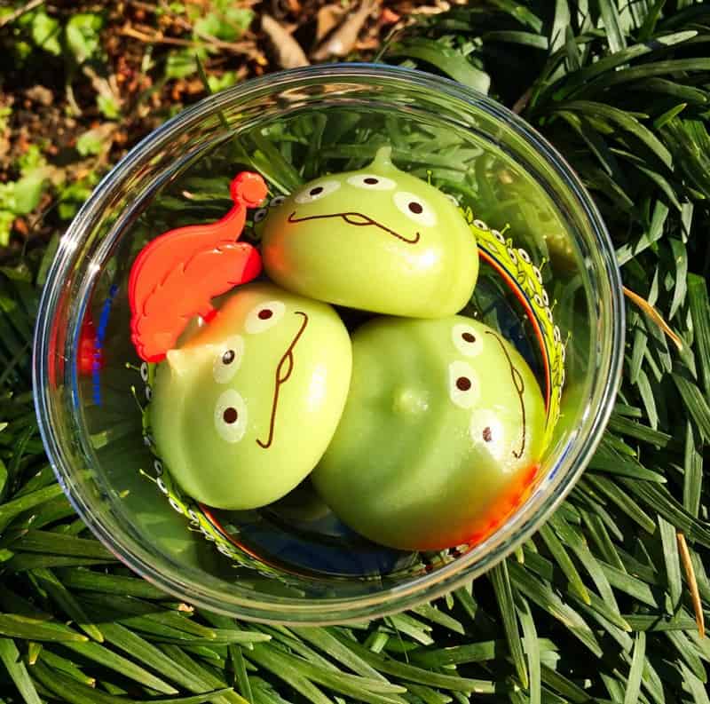 Tạp chí Du lịch Wanderlust Tips Những món ăn vặt "must-try" khi đến với Tokyo Disney