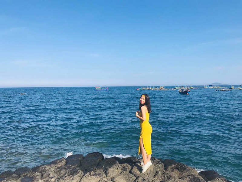 Tạp chí Du lịch Wanderlust Tips | Phú Yên xanh tươi trong chuyến đi của cô gái "quê lúa" Thái Bình