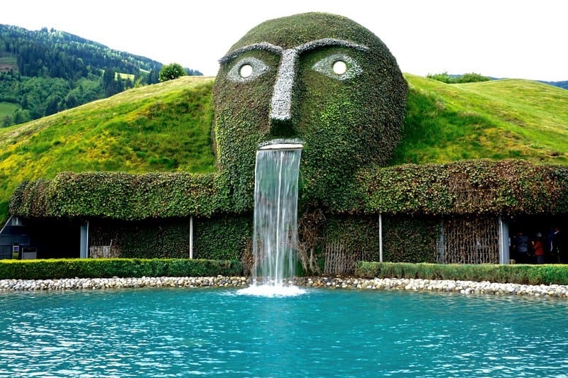 Tạp chí Du lich Wanderlust Tips |Bảo tàng Pha lê Swarovski: Lạc bước vào vương quốc lấp lánh