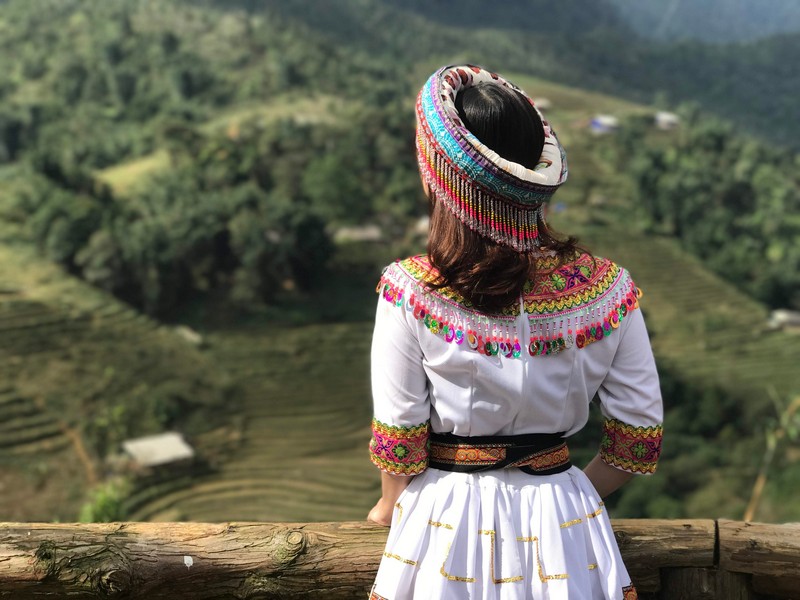 wanderlust tips co gai nha trang trot me dam mien suong mu sa pa 12