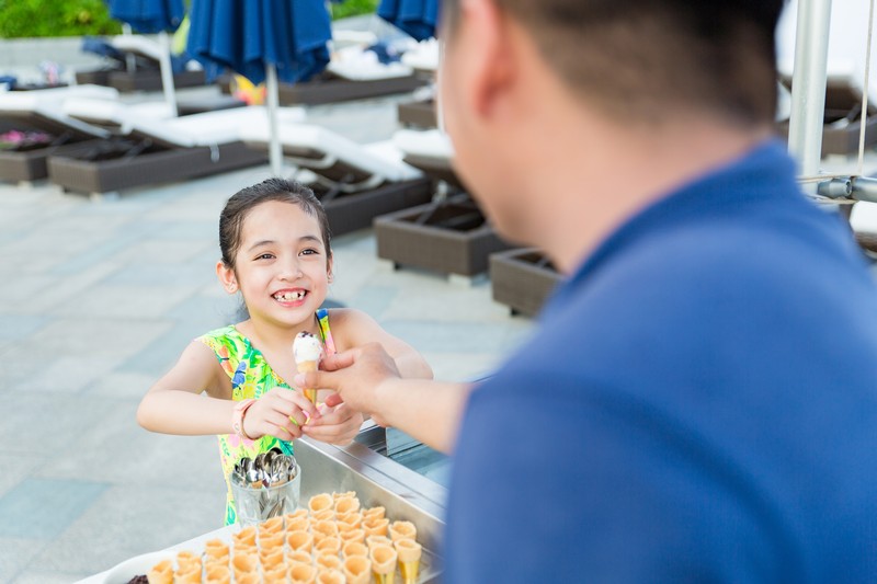 wanderlust tips dien vien nhi chu diep anh tro thanh dai su cua khu nghi duong sheraton grand da nang 7