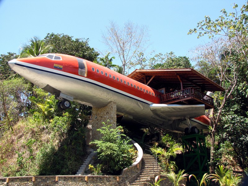 Tạp chí Du lịch Wanderlust Tips | Độc đáo khách sạn máy bay kỳ lạ tại Costa Rica