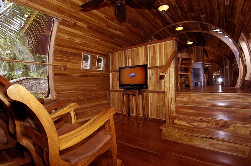 Tạp chí Du lịch Wanderlust Tips | Độc đáo khách sạn máy bay kỳ lạ tại Costa Rica