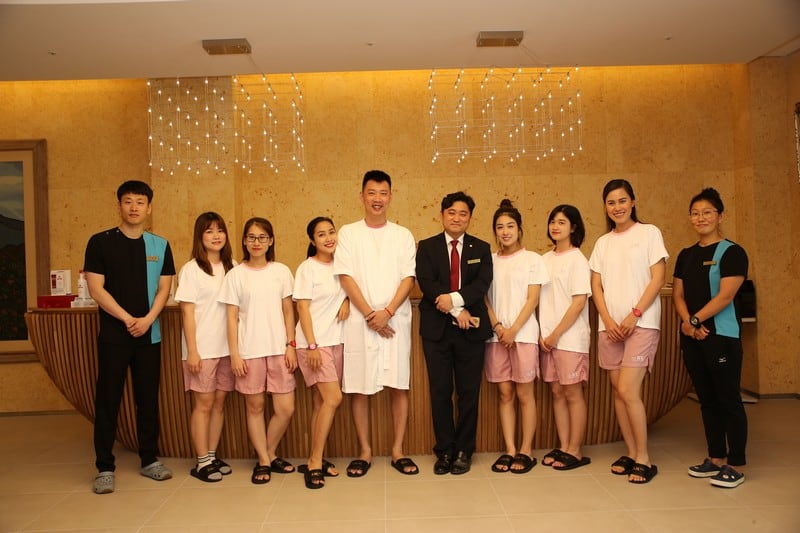 Tạp chí Du lịch Wanderlust Tips | Hello World #4: Những phút giây đáng nhớ bên gia đình