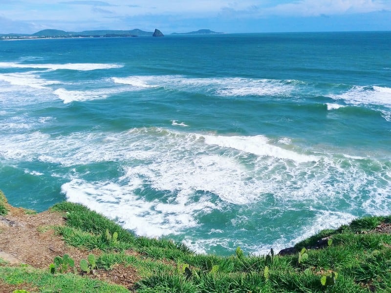 Tạp chí Du lịch Wanderlust Tips | Kinh nghiệm du lịch Phú Yên:Vùng đất hoa vàng cỏ xanh