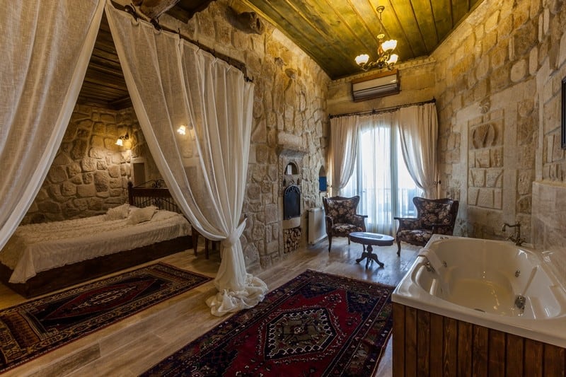 Tạp chí Du lịch Wanderlust Tips | Mithra Cave Hotel: Thiên đường bước ra từ cổ tích tại Thổ Nhĩ Kỳ