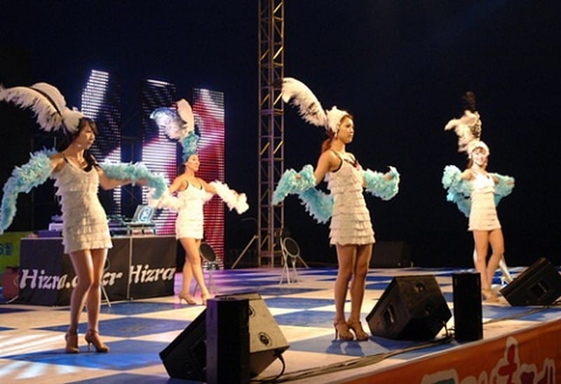 Tạp chí Du lịch Wanderlust Tips | Sôi động cùng lễ hội cát Haeundae tại Hàn Quốc