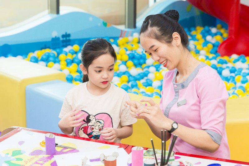wanderlust tips dien vien nhi chu diep anh tro thanh dai su cua khu nghi duong sheraton grand da nang 2