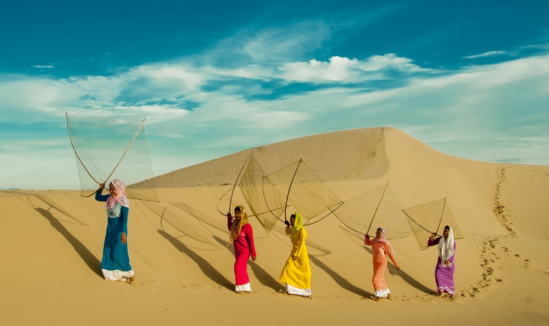 Tạp chí Du lịch Wanderlust Tips Đồi cát Nam Cương: "Tiểu sa mạc" hoang sơ của xứ nắng gió
