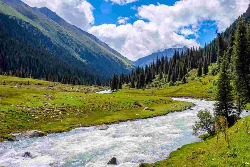Tạp chí Du lịch Wanderlust Tips Du lịch Kyrgyzstan: Lắng nghe bản hòa ca du mục