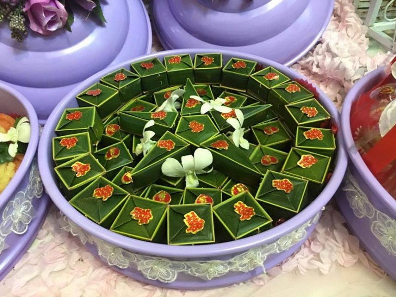 tạp chí wanderlust tips bánh phu thê sắc son tình nghĩa một đời